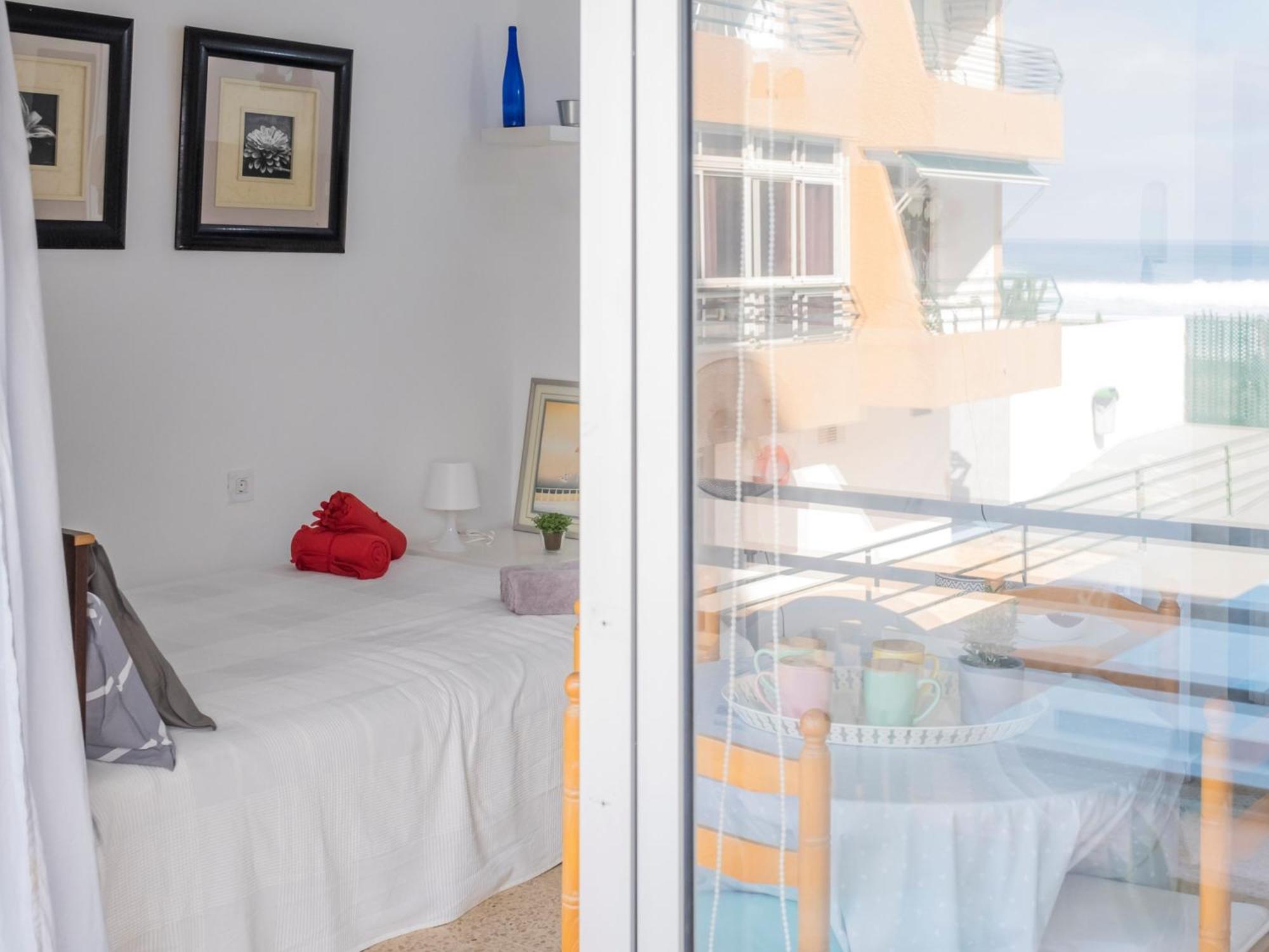 Live Punta Columbus Pool & Beach Front Punta Del Hidalgo Bagian luar foto